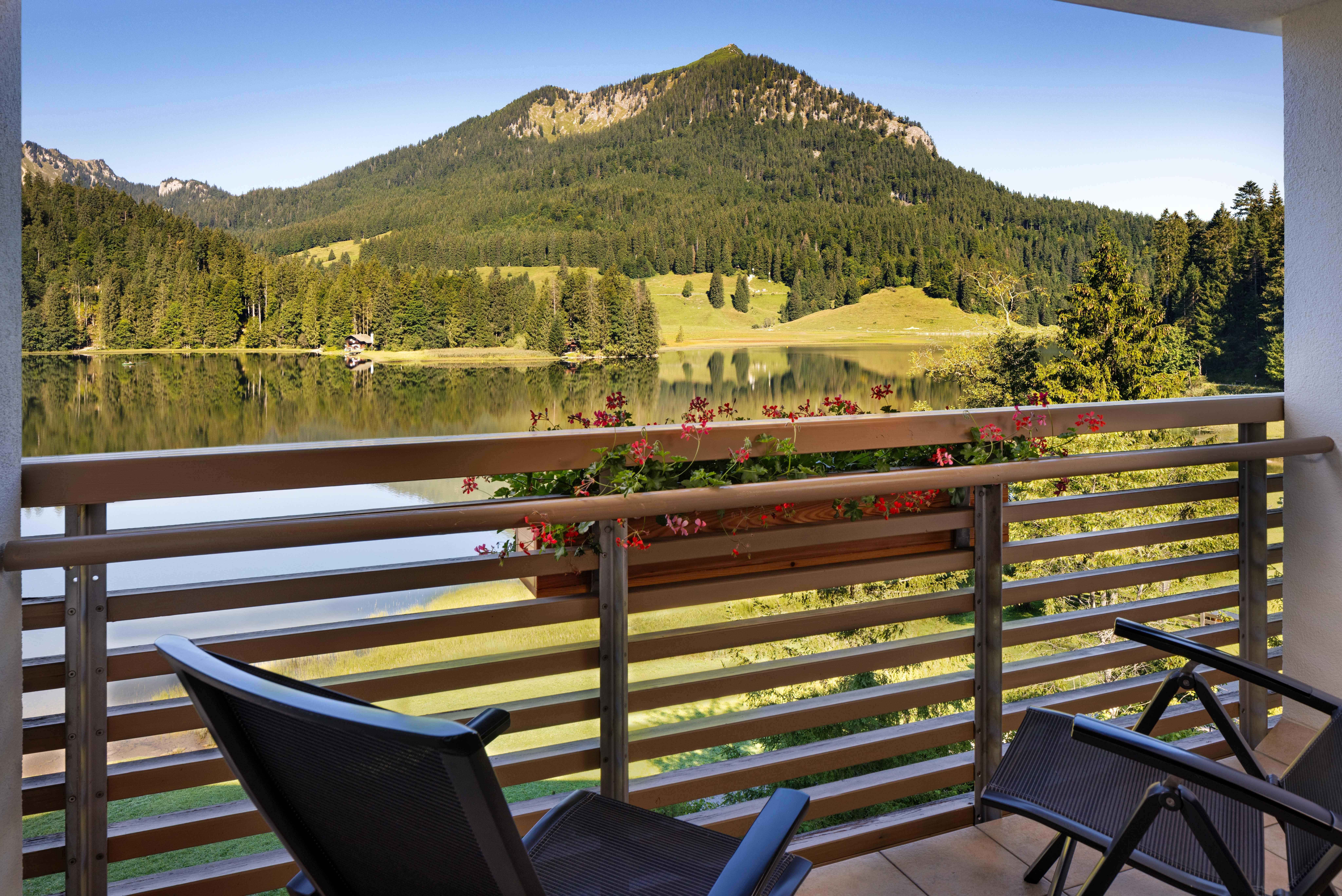 Arabella Alpenhotel Am Spitzingsee, A Tribute Portfolio Hotel Bagian luar foto