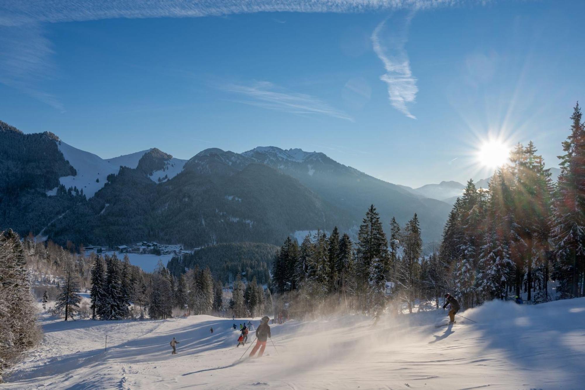 Arabella Alpenhotel Am Spitzingsee, A Tribute Portfolio Hotel Bagian luar foto