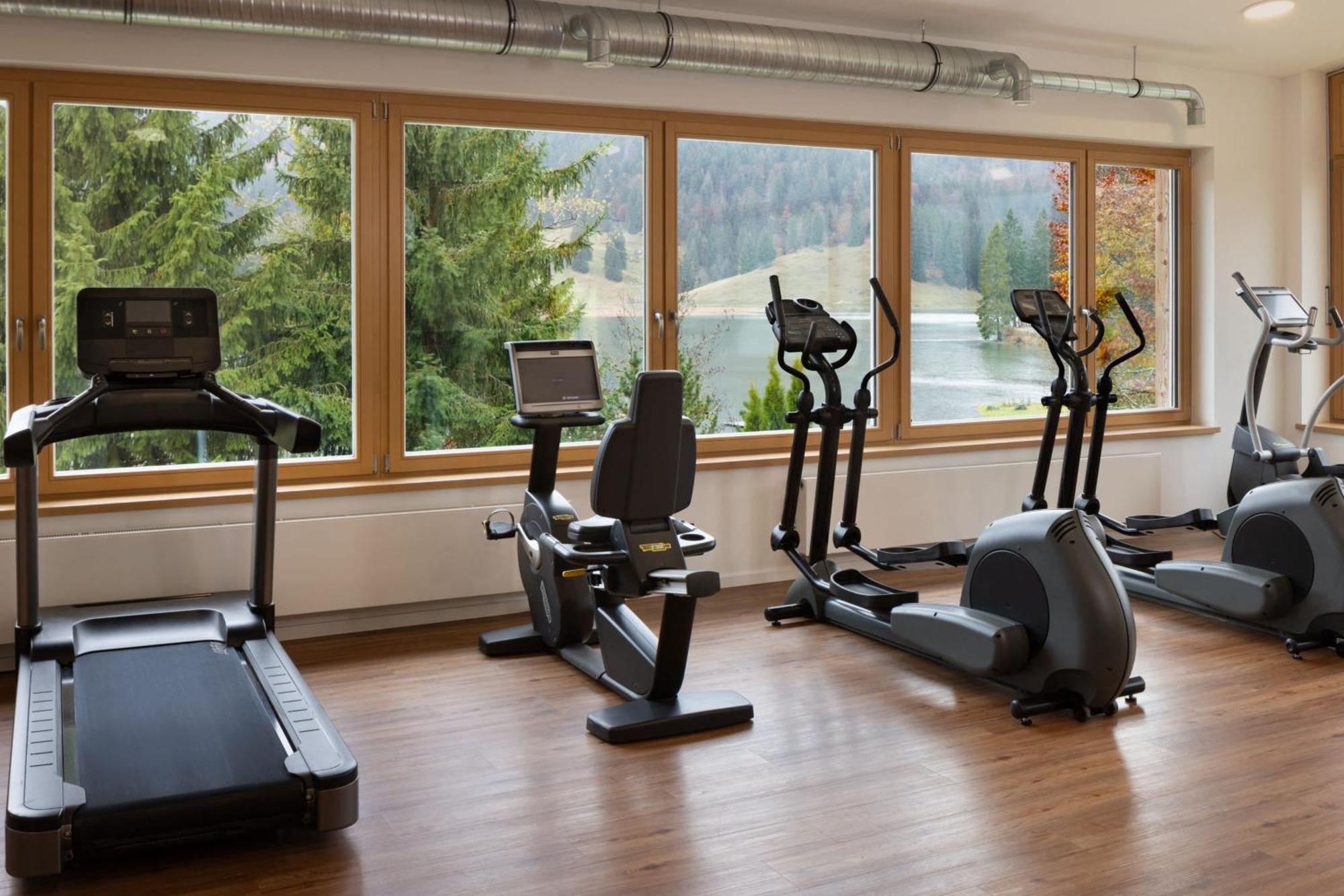 Arabella Alpenhotel Am Spitzingsee, A Tribute Portfolio Hotel Bagian luar foto