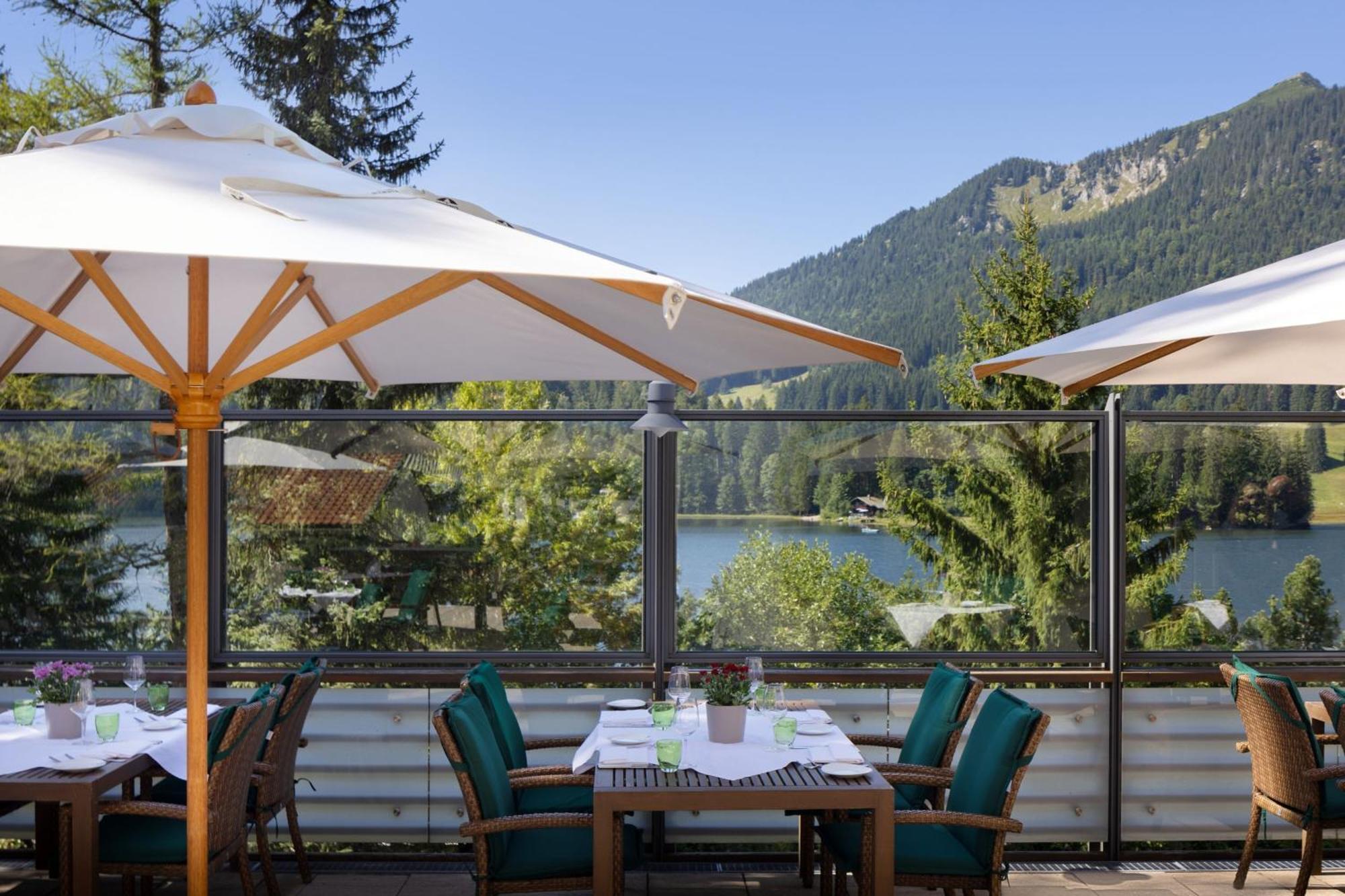 Arabella Alpenhotel Am Spitzingsee, A Tribute Portfolio Hotel Bagian luar foto