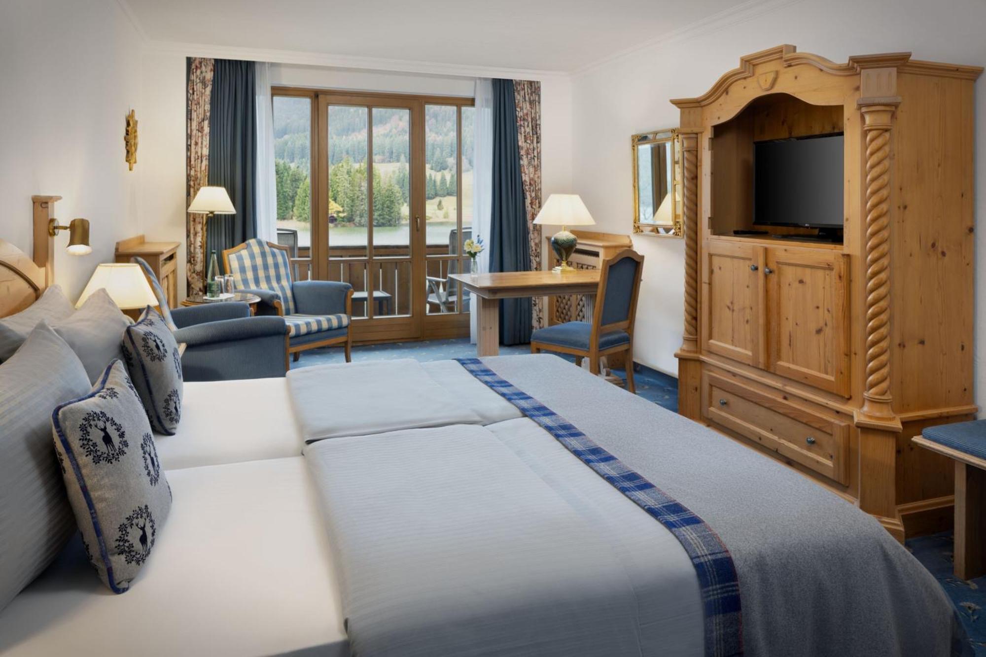 Arabella Alpenhotel Am Spitzingsee, A Tribute Portfolio Hotel Bagian luar foto