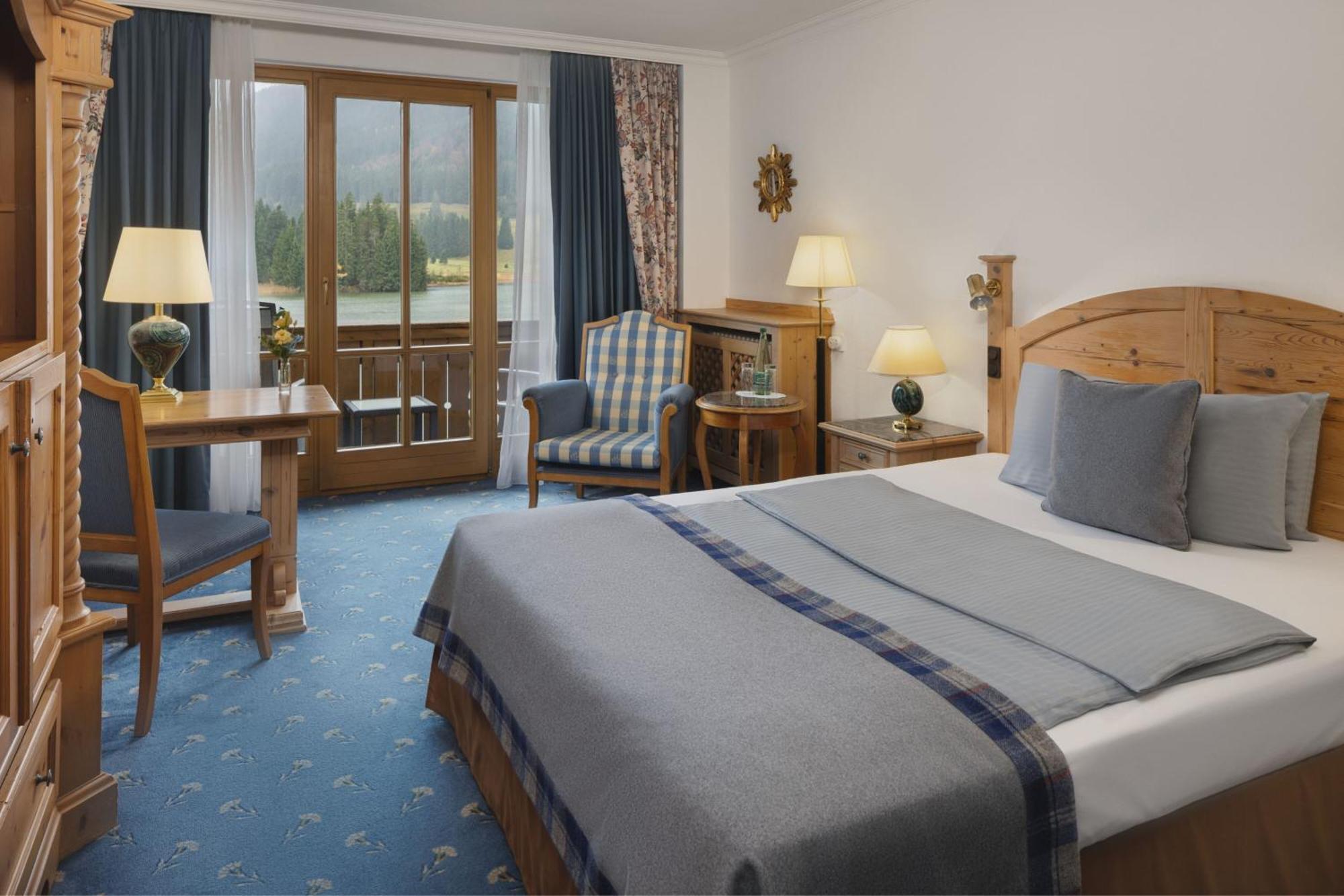 Arabella Alpenhotel Am Spitzingsee, A Tribute Portfolio Hotel Bagian luar foto